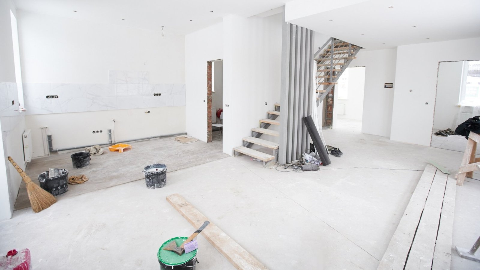 1-reformaspinturax-reformas-interiores-huelva-banos-cocinas-alicatado-porcelanico-fontaneria-pladur.jpg